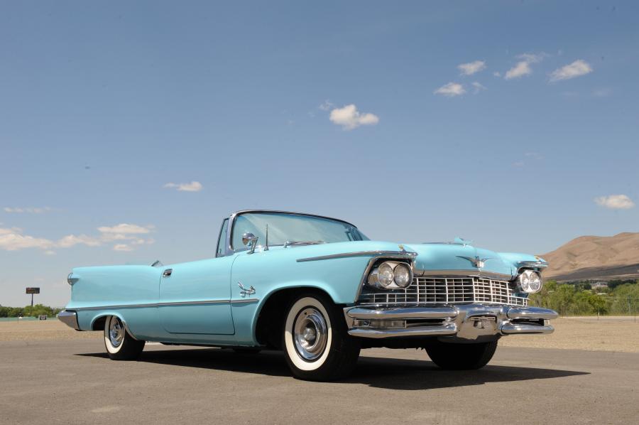  Chrysler Imperial Crown Convertible 1957 года  (фото 15 из 19)